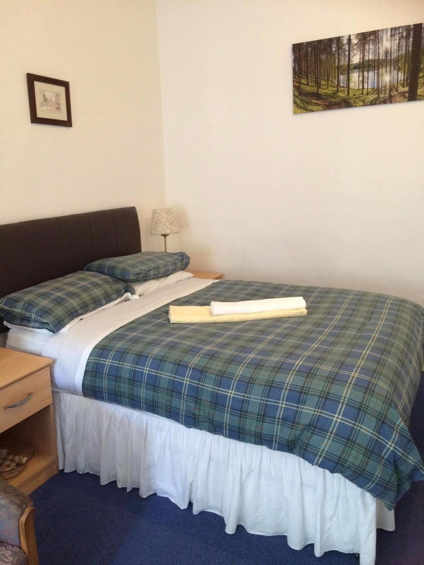 Armadale Guest House แอเบอร์ดีน ภายนอก รูปภาพ