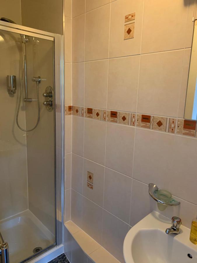 Armadale Guest House แอเบอร์ดีน ภายนอก รูปภาพ